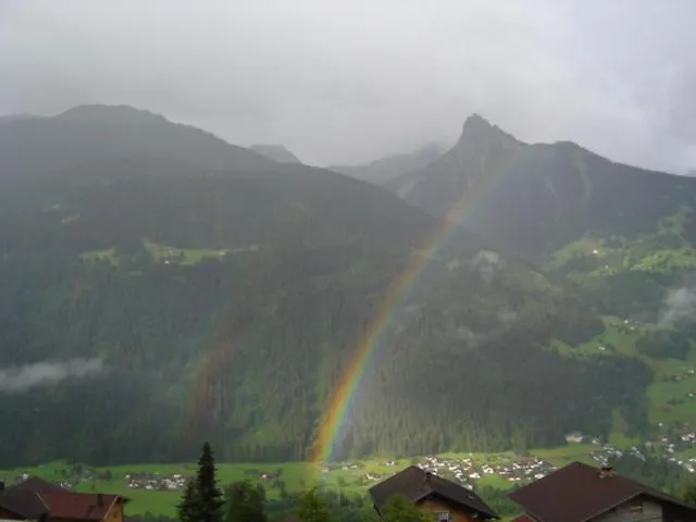 Haus Oberer דירה שרונס